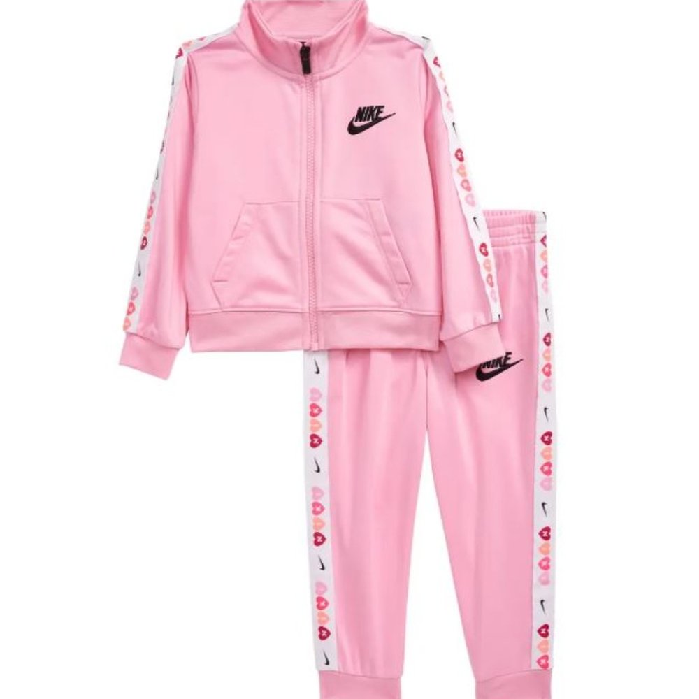 NIKE TRACKSUIT FOR GIRLS